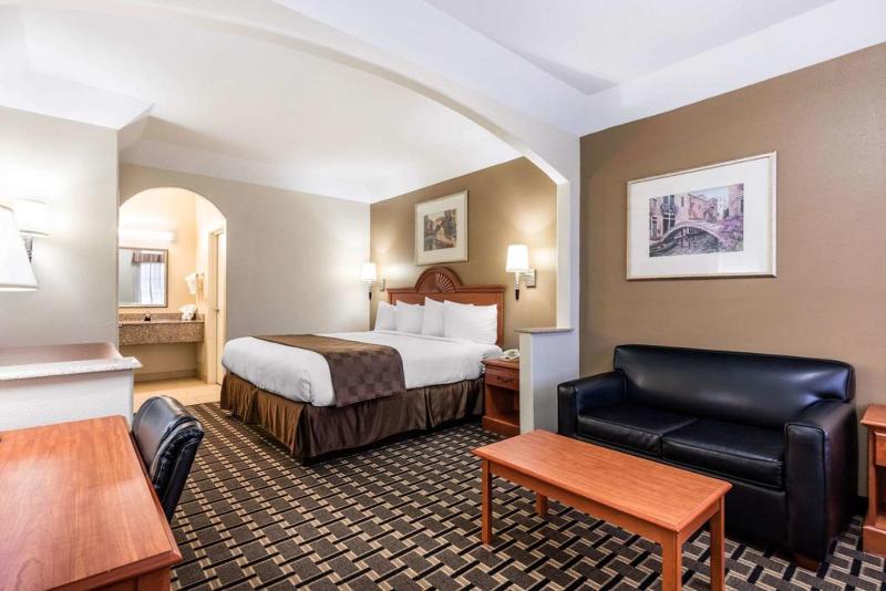 فندق Rodeway Inn