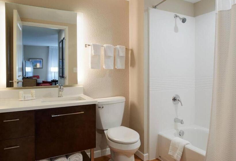 בית מלון כפרי Towneplace Suites By Marriott Richmond