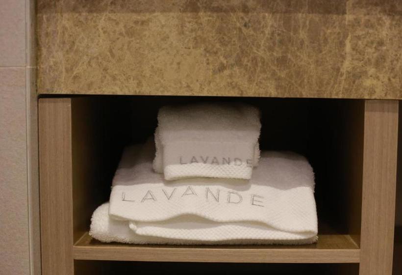 Отель Lavande  Guangzhou Taikoo Hui Square Shipaiqiao Subway Station