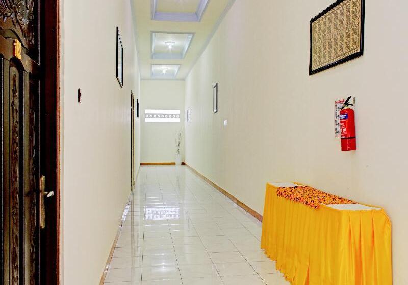 Capital O 90417 Hotel Batu Suli Internasional