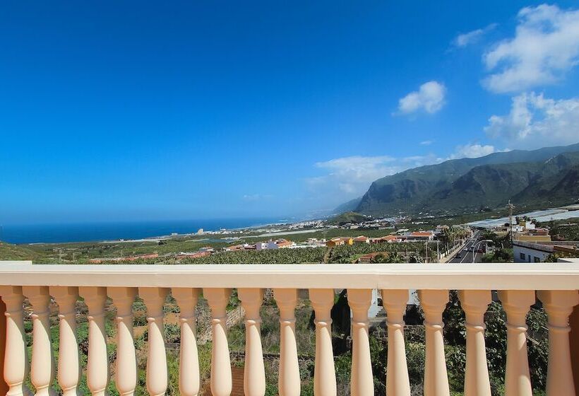 Coral Los Silos  Your Natural Accommodation Choice