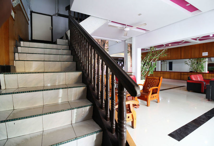 호텔 Airy Angso Duo Gatot Subroto 132 Jambi