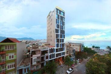 هتل Alcove Da Nang Bay Boutique
