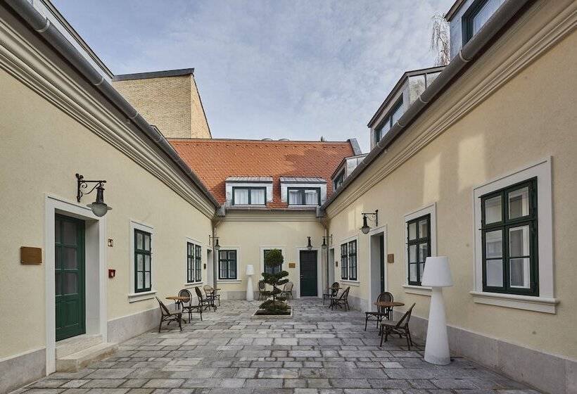 Fotos del hotel Maison Bistro &:  38