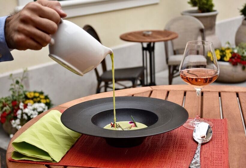 Fotos del hotel Maison Bistro &:  51