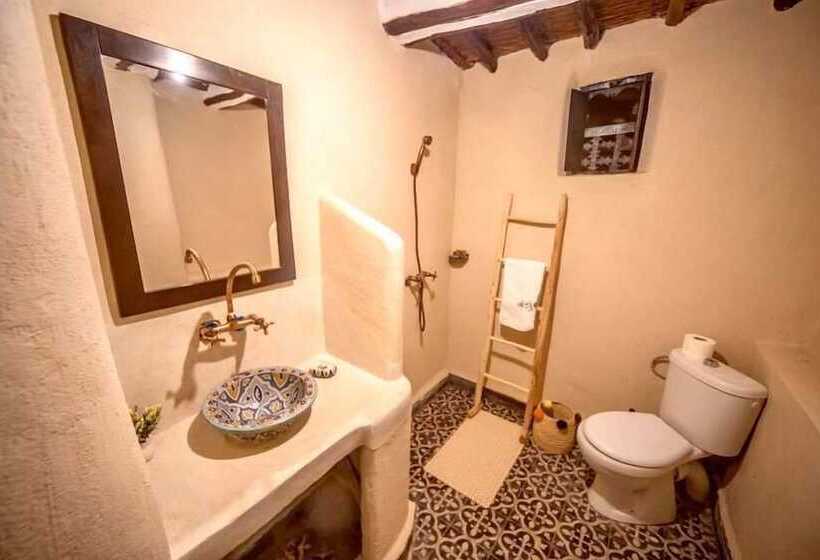 پانسیون Kasbah El Hajja