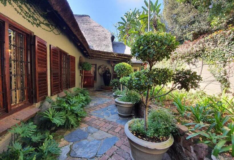Waterhouse Guest Lodge In Waterkloof