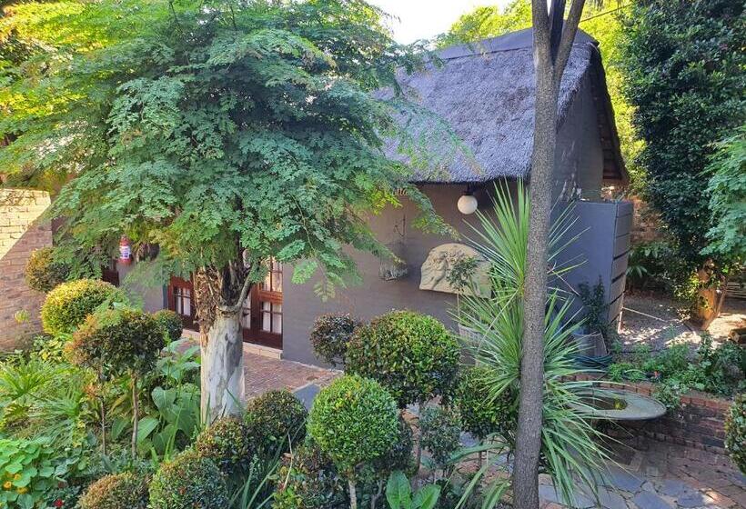 Waterhouse Guest Lodge In Waterkloof