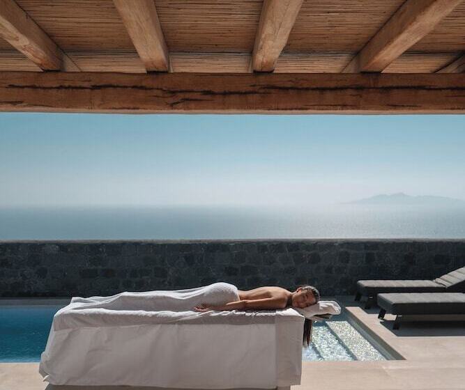هتل Néro Luxury Suites