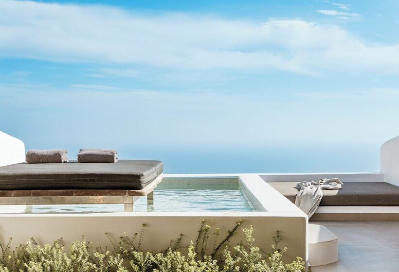 هتل Néro Luxury Suites