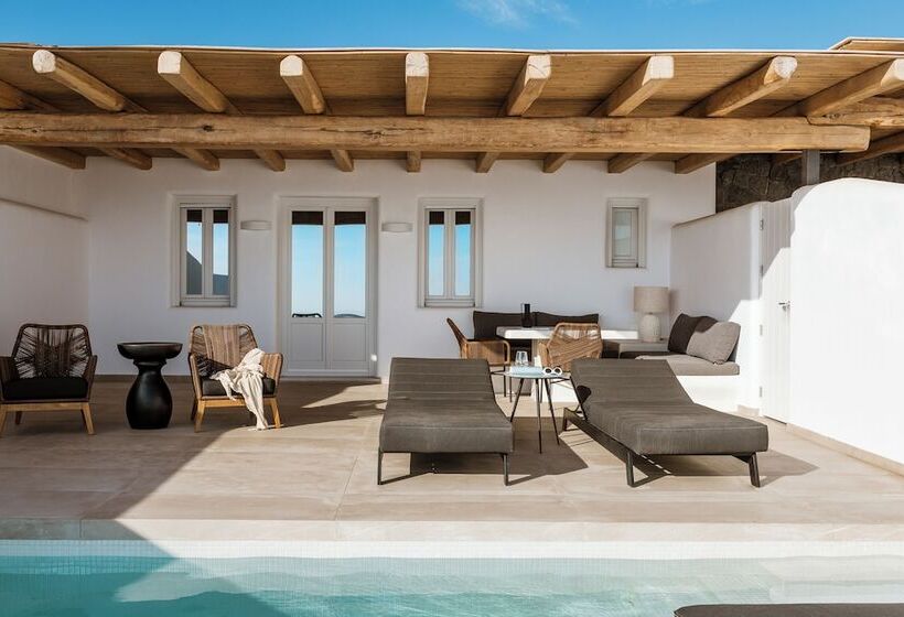 هتل Néro Luxury Suites