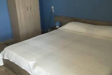 Alexandros Apartments