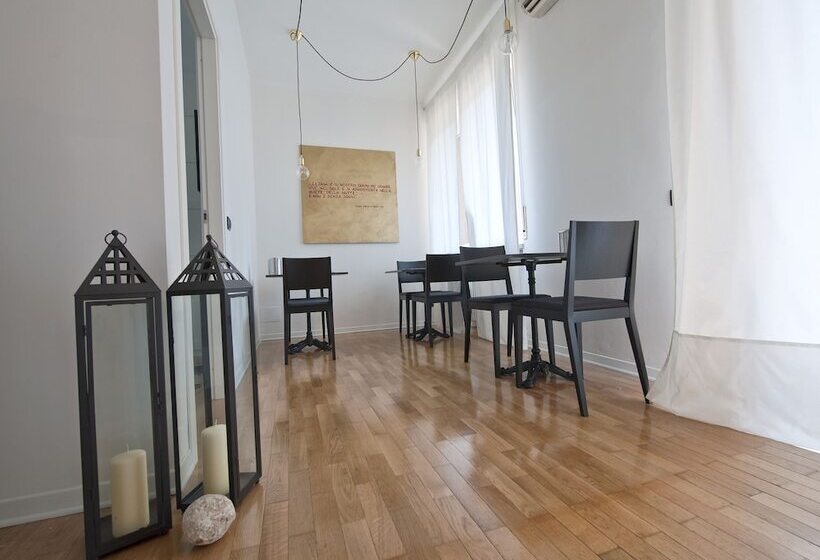 تختخواب و صبحانه Verona Maison