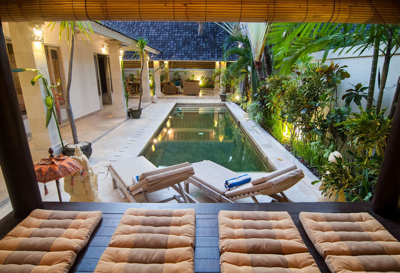 Citrus Tree Villas – La Playa