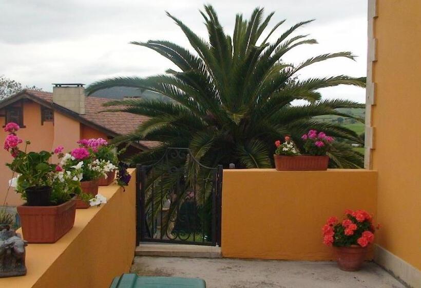 فندق فئة نجمة واحدة Posada Las Tres Mentiras De Santillana Del Mar