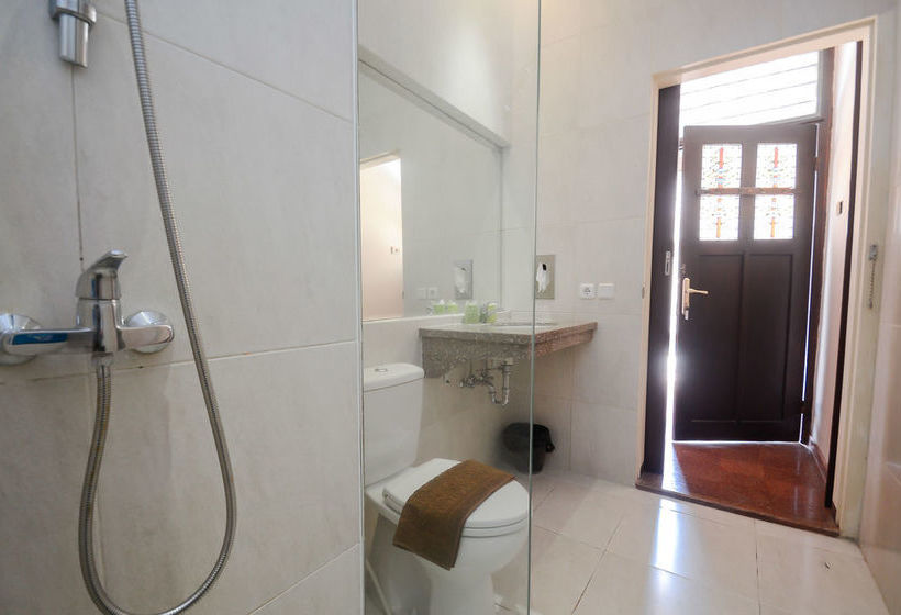 Отель Airy Klojen Lamongan 12 Malang