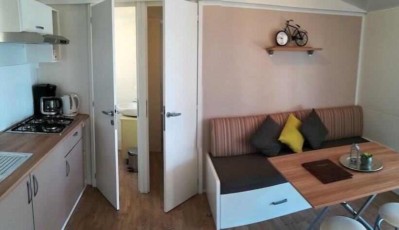 호텔 Amadria Park Camping Trogir Mobile Homes