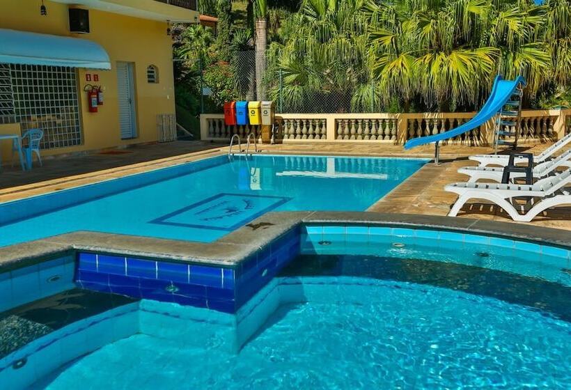 فندق Fazenda Village Montana