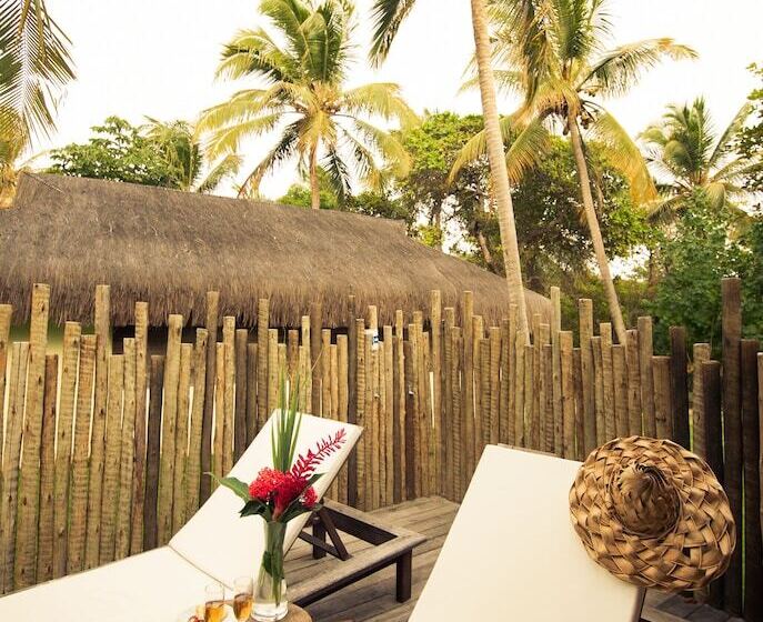 هتل Madeiro Beach