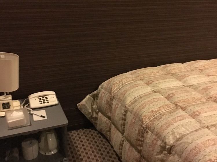 ホテル Matsuyama Hills Katsuyama Higashiten