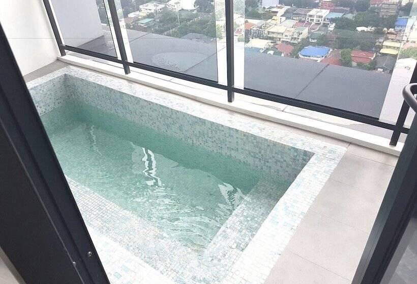 Lux Milano Residences Versace Makati