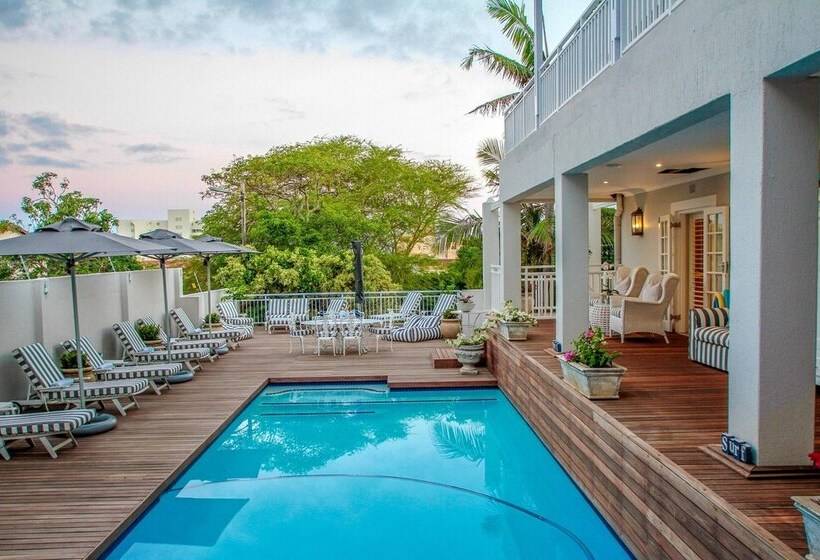 پانسیون Sandals Guest House