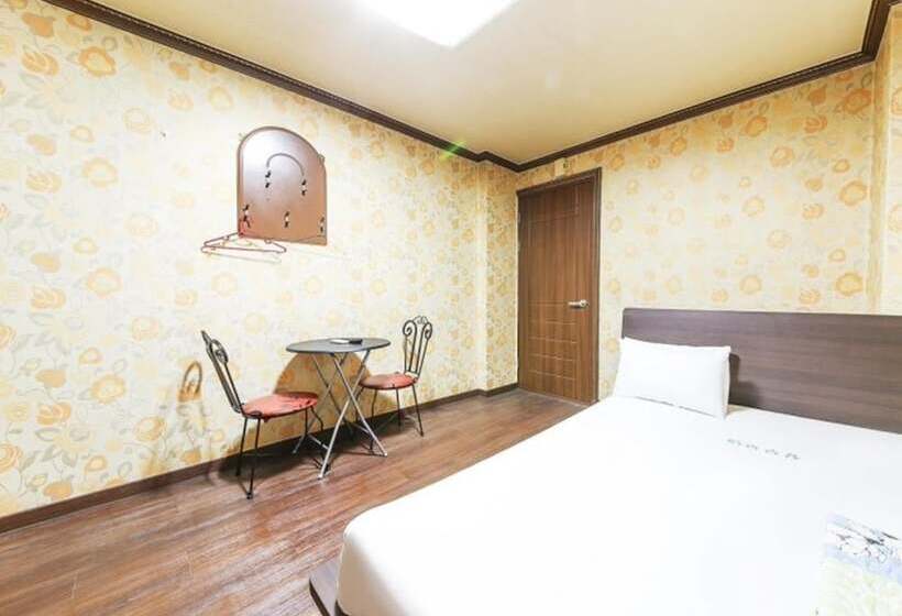 Motel Sangmu Gwangju