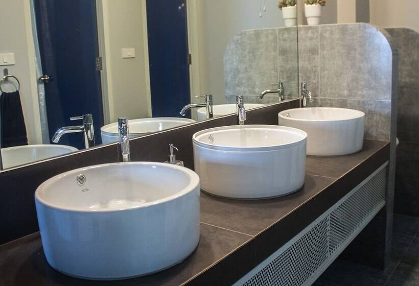 The Moon Hostel Huahin