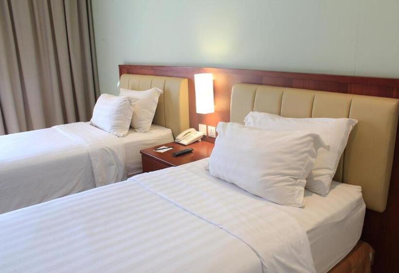 Thong S Inn Hotel Kualanamu