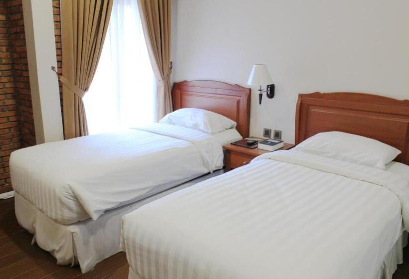 Thong S Inn Hotel Kualanamu