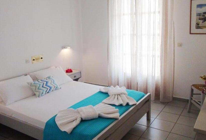 Glyfada Beach Studios
