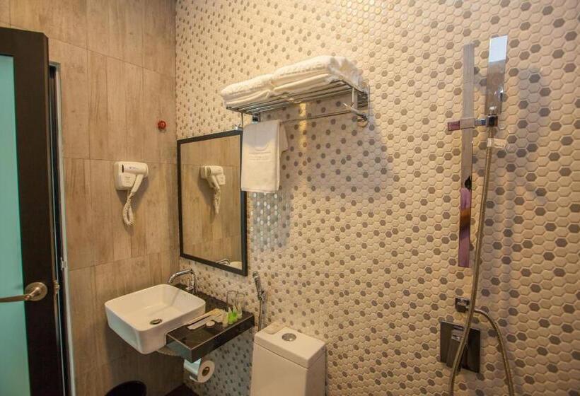 Fotos del hotel Bzz  Skudai:  40