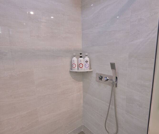 בית מלון כפרי Dubai