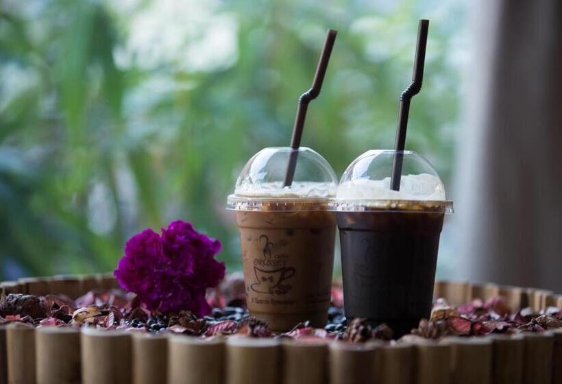 Orussey One Hotel & Apartment