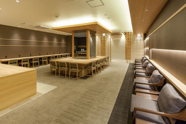 هتل Y's Cabin Yokohama Kannai