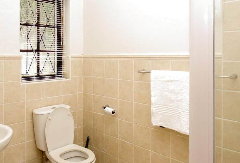 پانسیون 39 On Nile Guest House