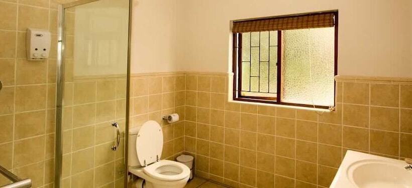 پانسیون 39 On Nile Guest House