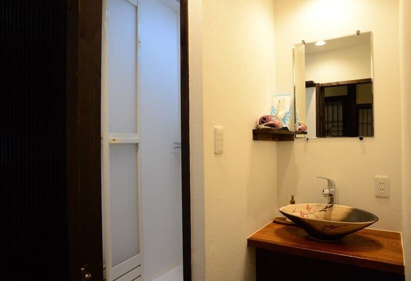 ユースホステル Guest House Kuku