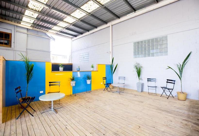 هاستل The Nook Backpackers