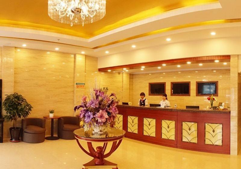 בית מלון כפרי Greentree Inn Chifeng Linxi Ronglin Homeland Express