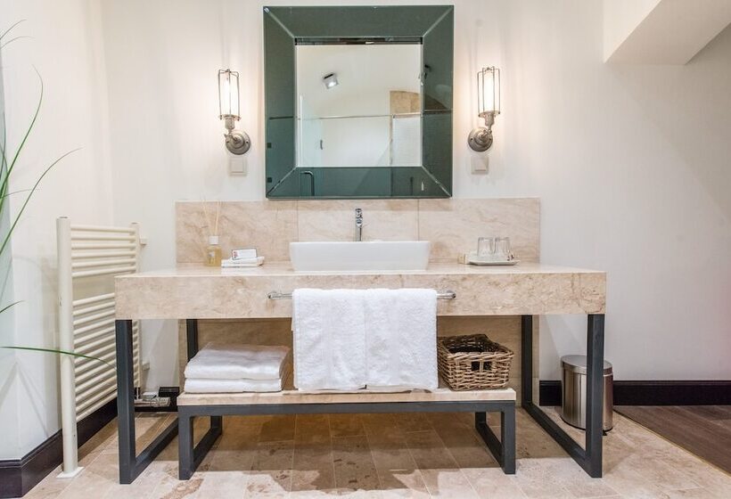 Fotos del hotel Pest-buda Design Hotel By Zsidai Hotels At Buda Castle:  18