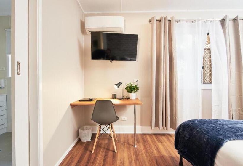 هتل Ruthven Street Motor Inn