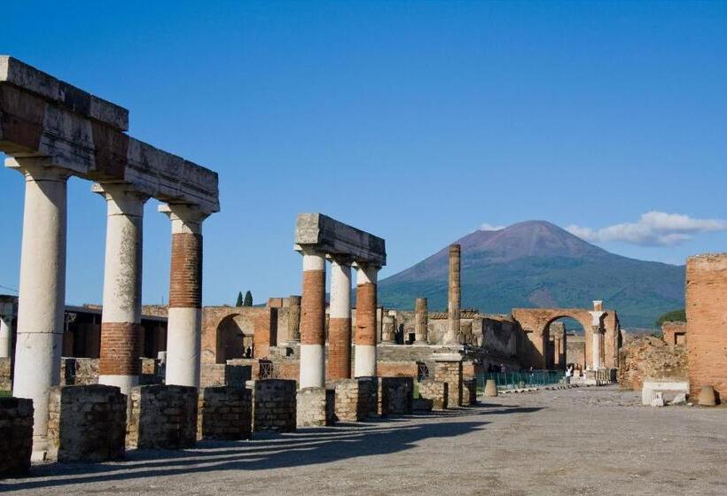 تختخواب و صبحانه Area Domus