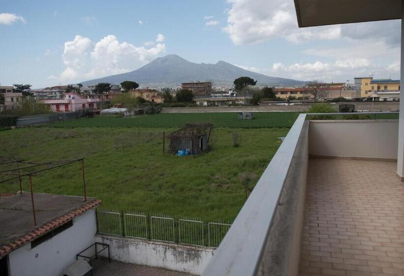 تختخواب و صبحانه Area Domus