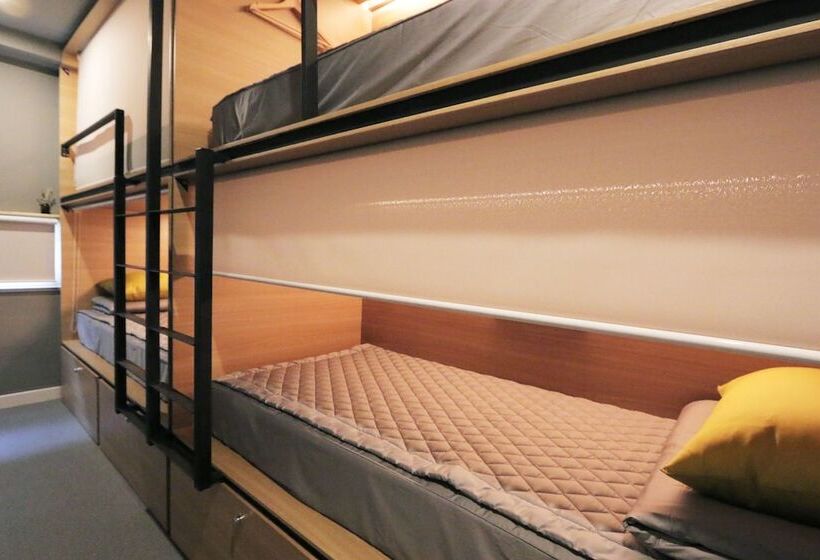 Blueboat Hostel Jeonju