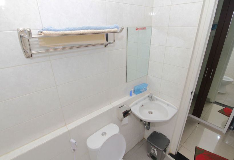 Hotel Airy Pecinan Kalikuping Utara 243 Semarang
