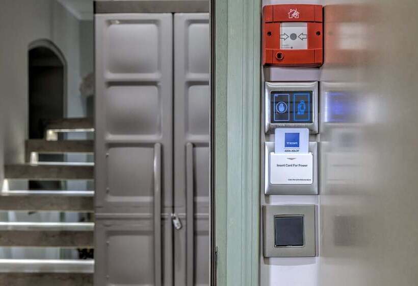 هتل Fiscardonna Luxury Suites
