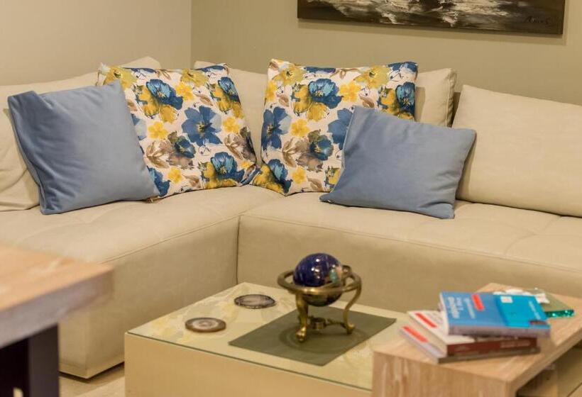 هتل Fiscardonna Luxury Suites