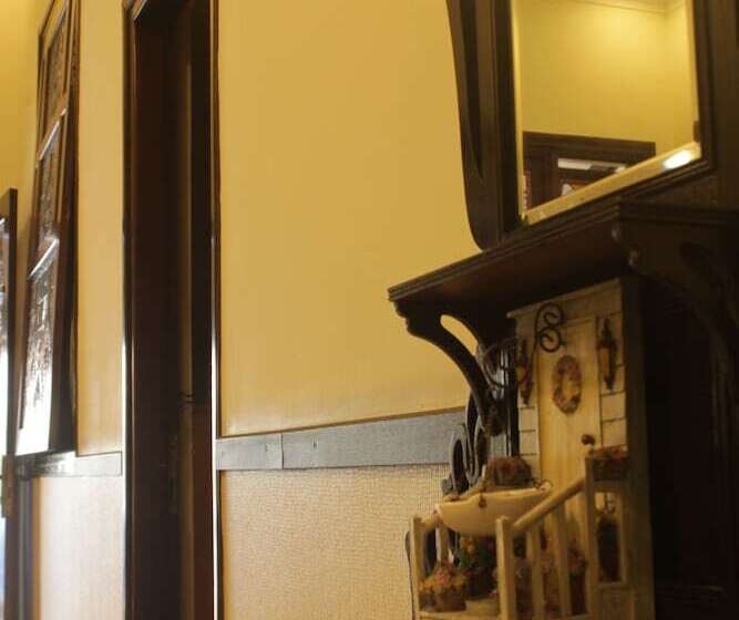 هتل Lovender Guesthouse