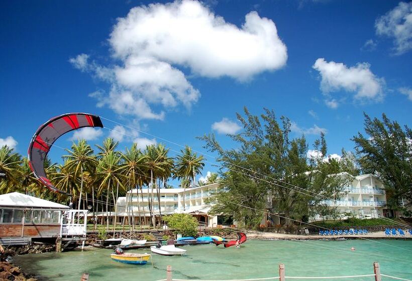 هتل Résidence La Marina
